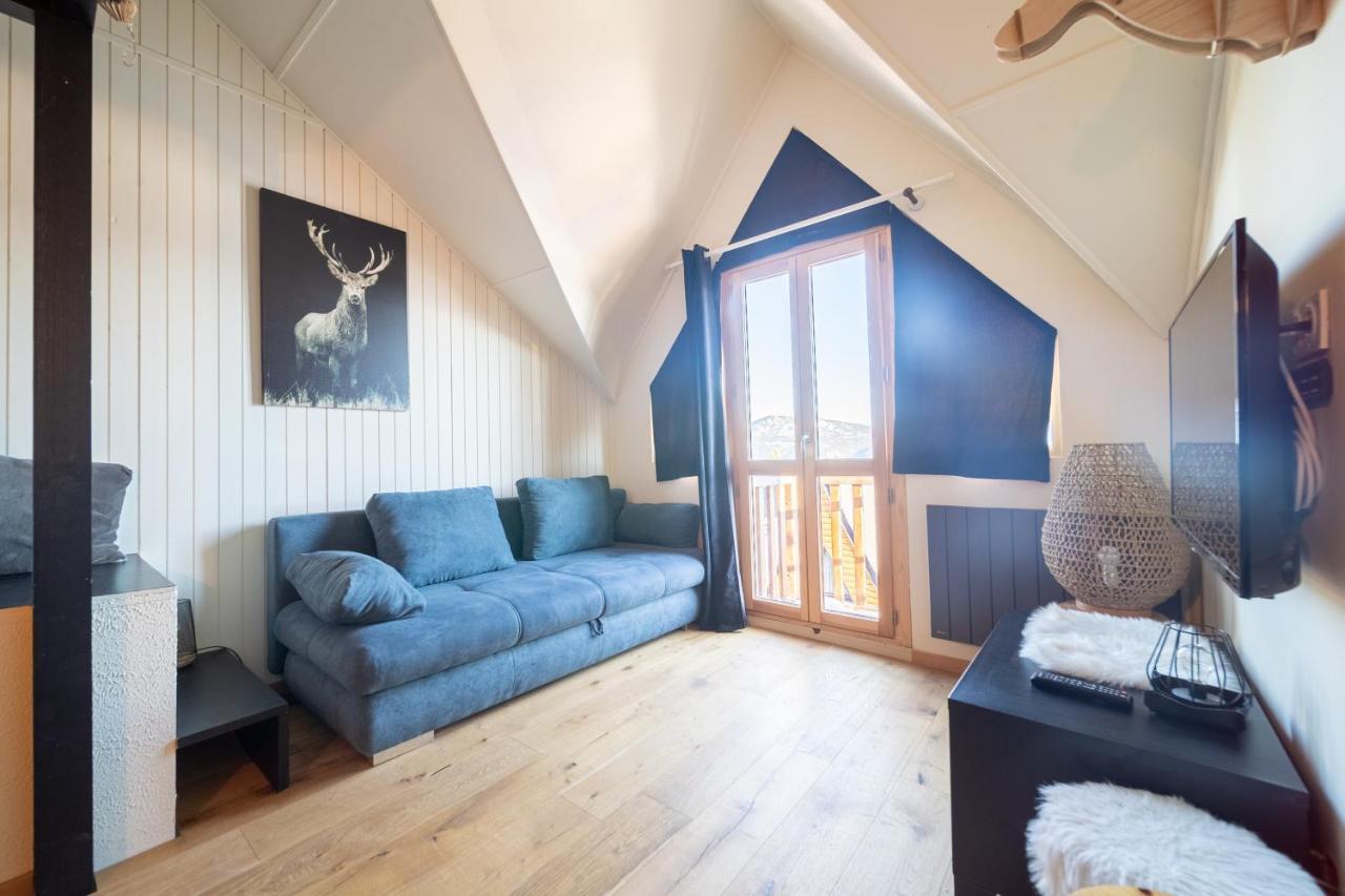 Appartement LE CERF - Duplex avec superbe vue montagne à Les Angles  Extérieur photo